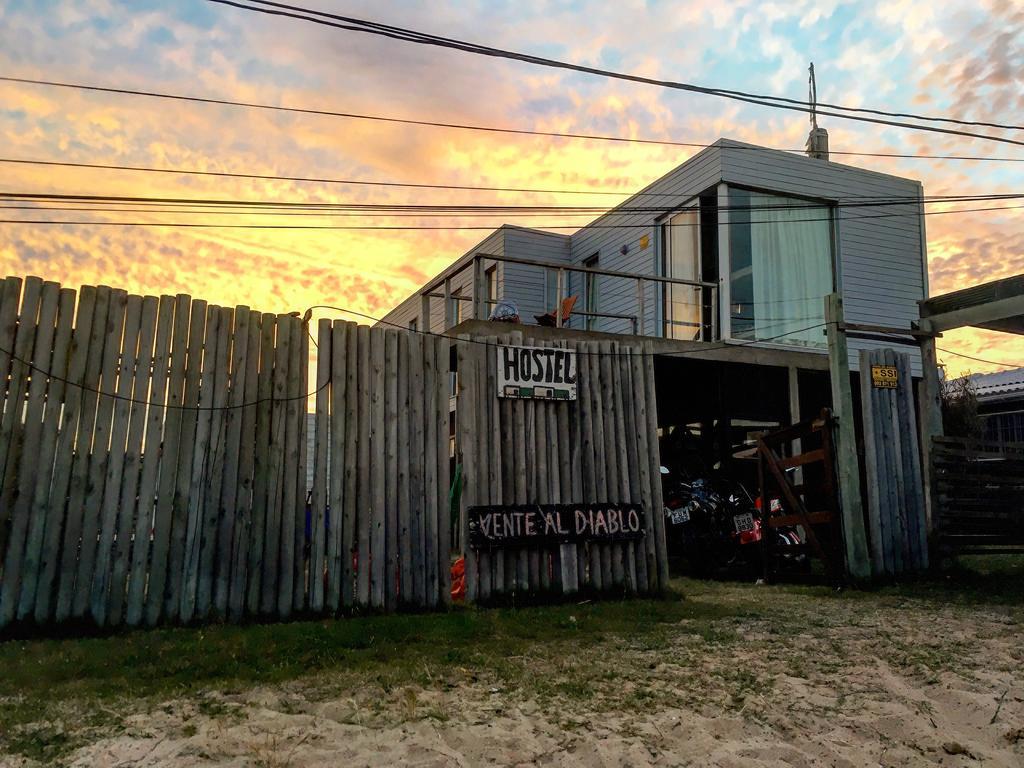 Hostel Vente al Diablo Punta Del Diablo Esterno foto